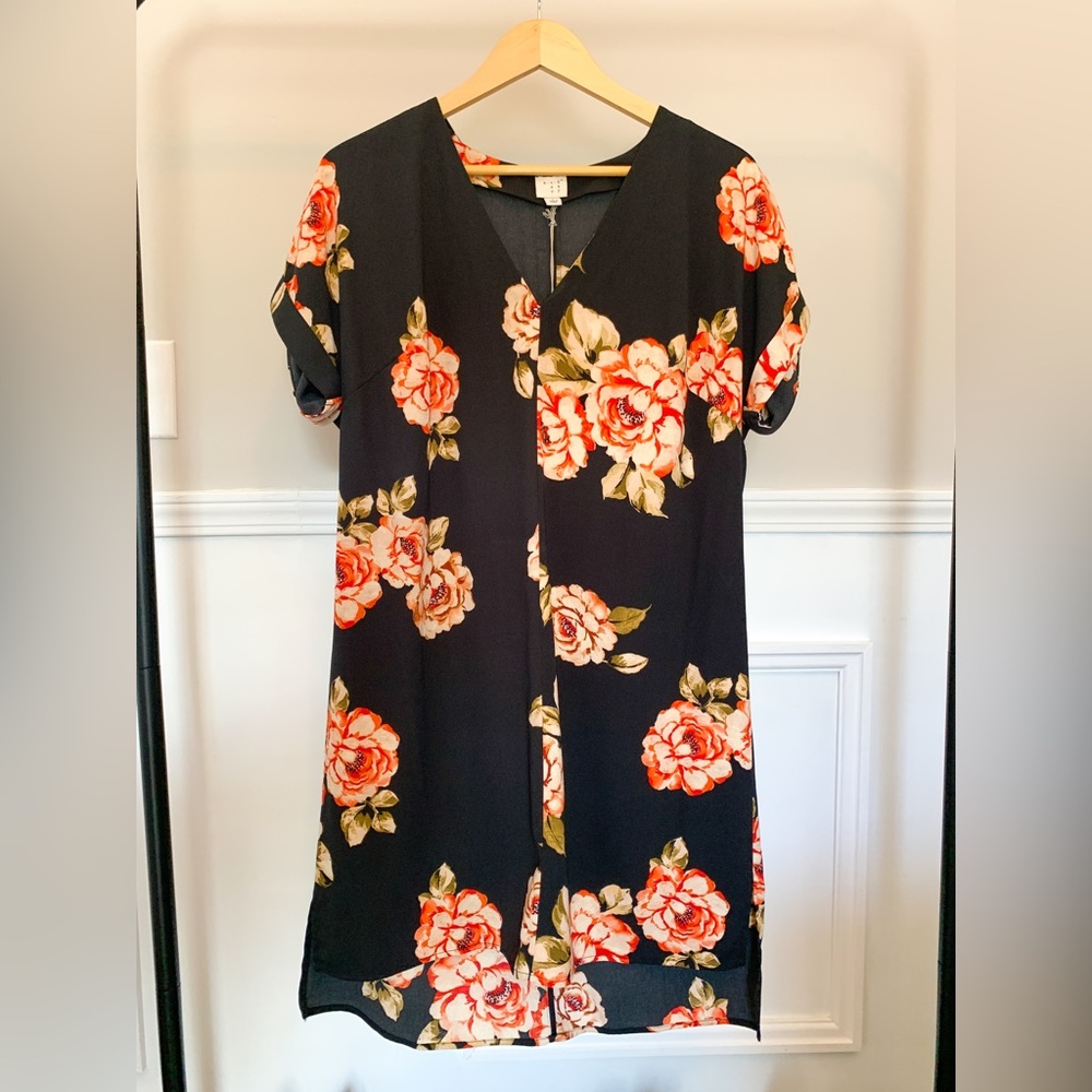 A New Day NWT Black and Multicolored Floral Shift Dress Size L